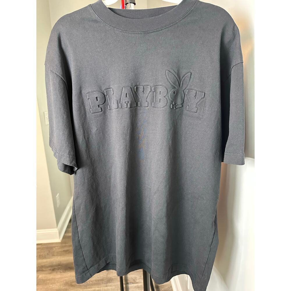 Playboy by PacSun Black Embossed Logo Bunny Graphic T-Shirt Men’s Large Cotton